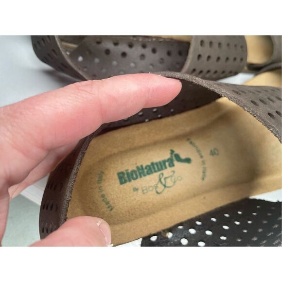 BioNatura Cameo Leather Sandal in Dark Brown size 40 or US 9. - Picture 12 of 14